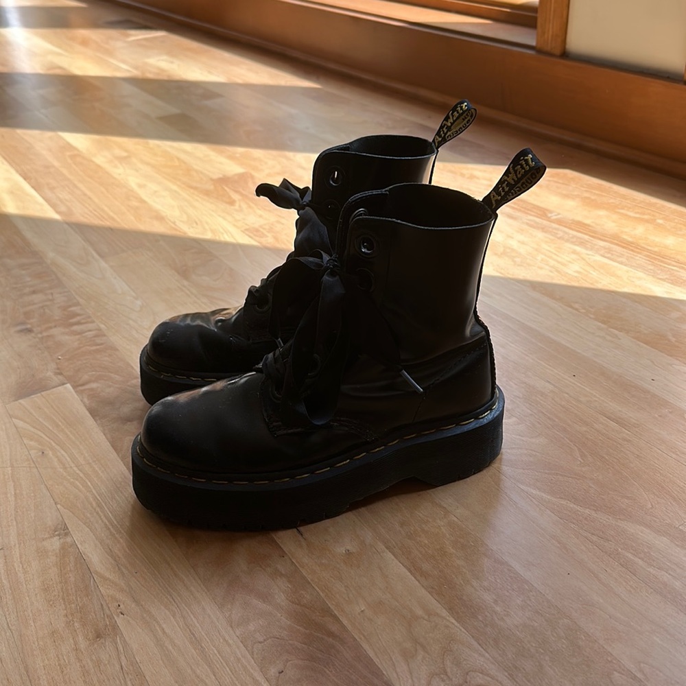 Molly Women’s Leather Platform Boots